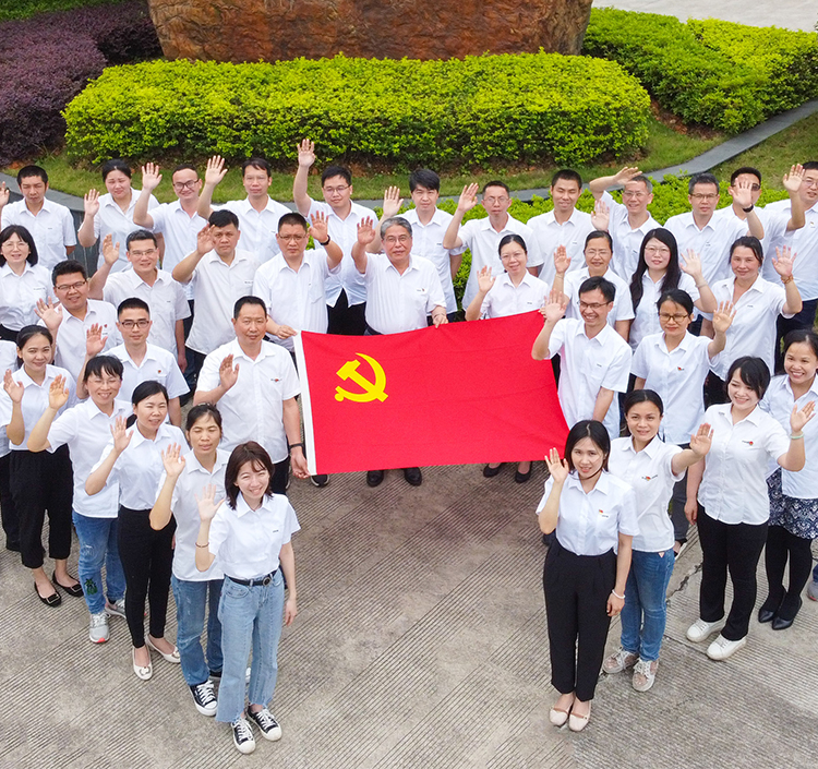 柳工多項黨建創新成果入選全國黨建優秀案例